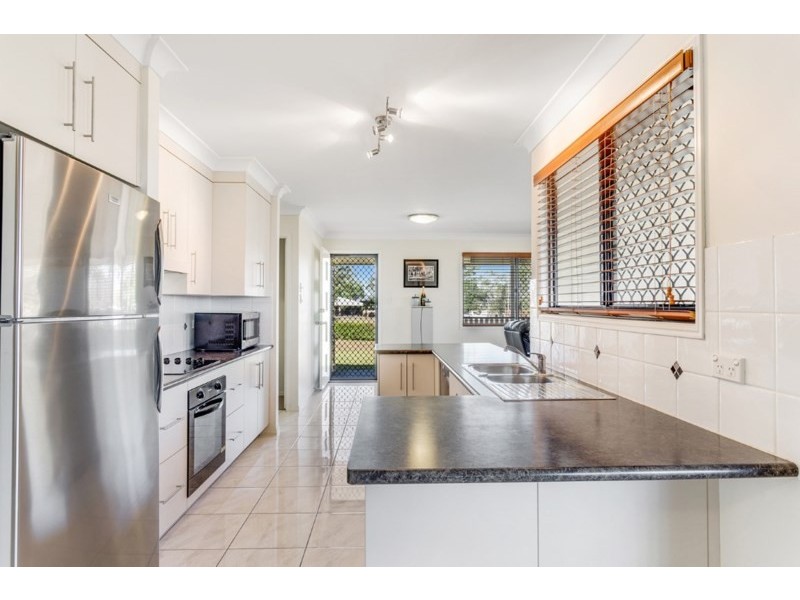 49 McKenzie Road, Alton Downs QLD 4702