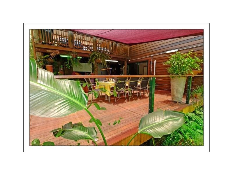 3 Bray Gray Place, Frenchville QLD 4701