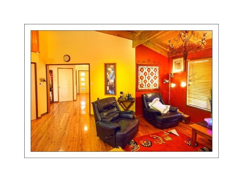 3 Bray Gray Place, Frenchville QLD 4701