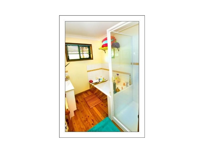 3 Bray Gray Place, Frenchville QLD 4701