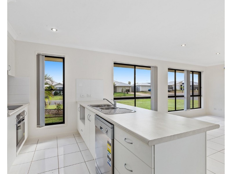 4 Brodie Drive, Gracemere QLD 4702
