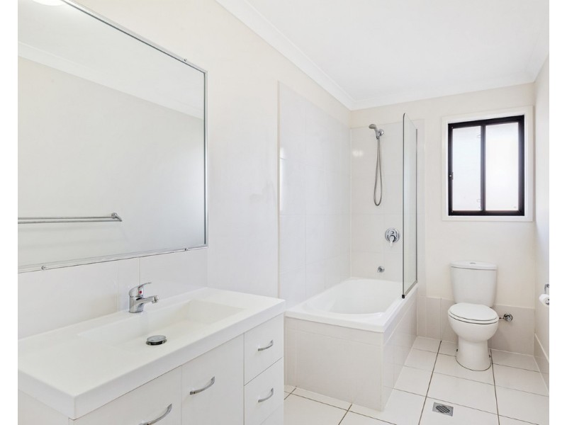 4 Brodie Drive, Gracemere QLD 4702