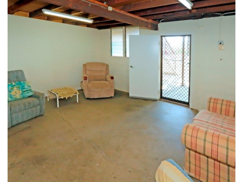 129 High Street, Bajool QLD 4699