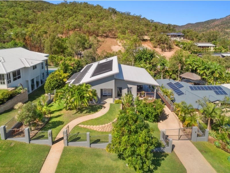 10 Greenwood Close, Frenchville QLD 4701