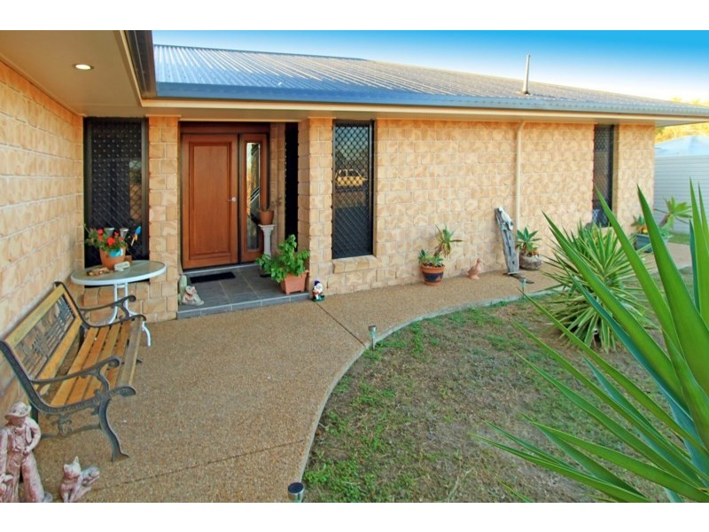 52 McQuire Road, Alton Downs QLD 4702