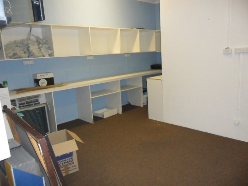 2/240 Canning Street, Allenstown QLD 4700