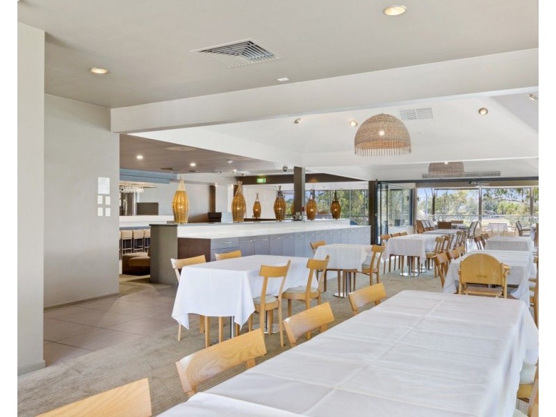 86 Victoria Pde, Riverside Restaurant, Rockhampton City QLD 4700