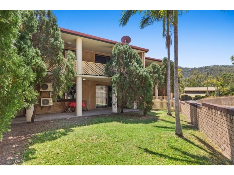 2/6 Burns Street, Frenchville QLD 4701