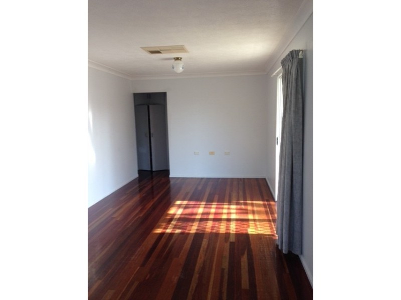 292 Dean Street, Berserker QLD 4701