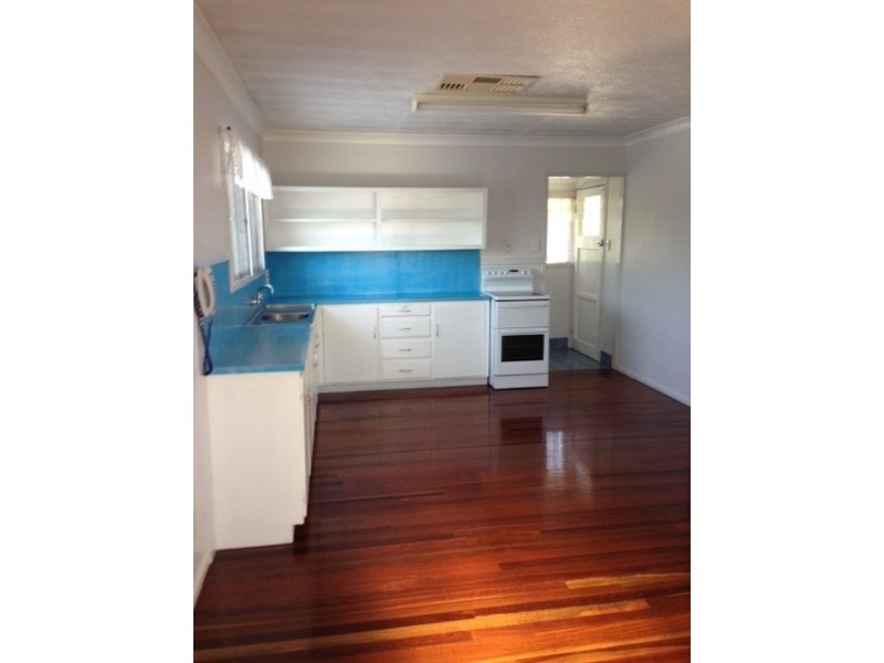 292 Dean Street, Berserker QLD 4701