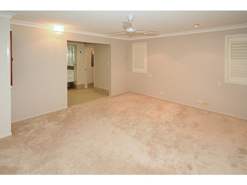 12 Murlay Avenue, Frenchville QLD 4701