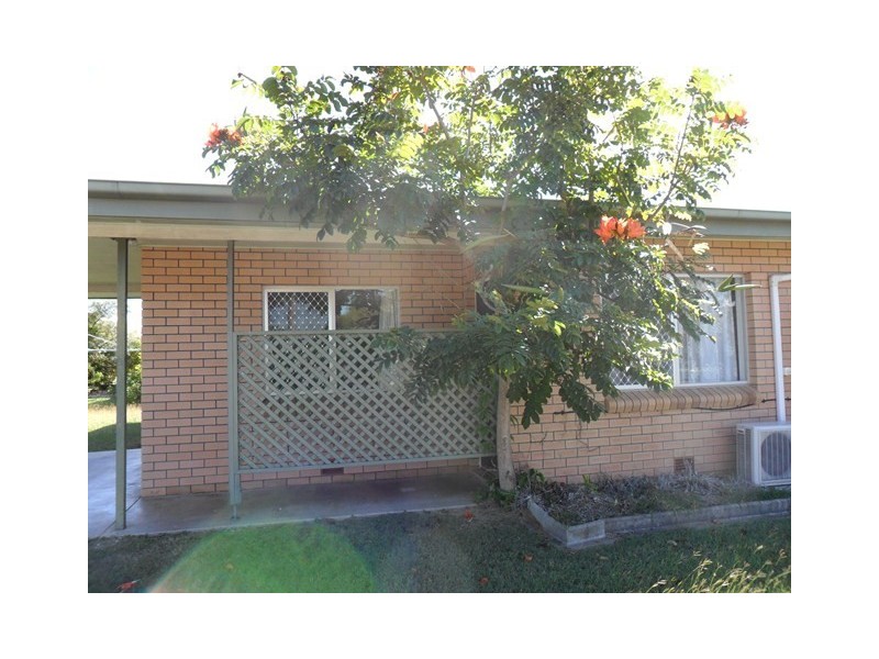 1/14 Booker Street, Park Avenue QLD 4701