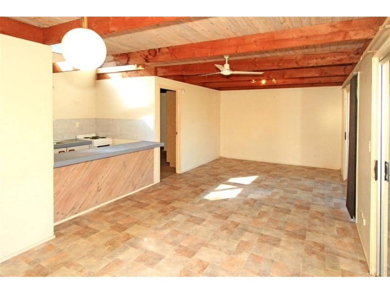 19 Bowen Street, The Range QLD 4700