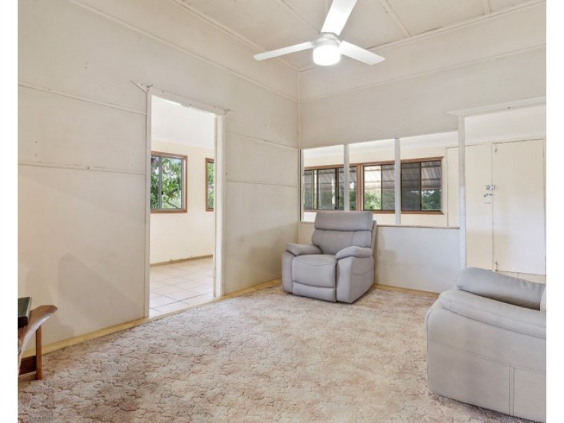 1 Cran Street, Wandal QLD 4700