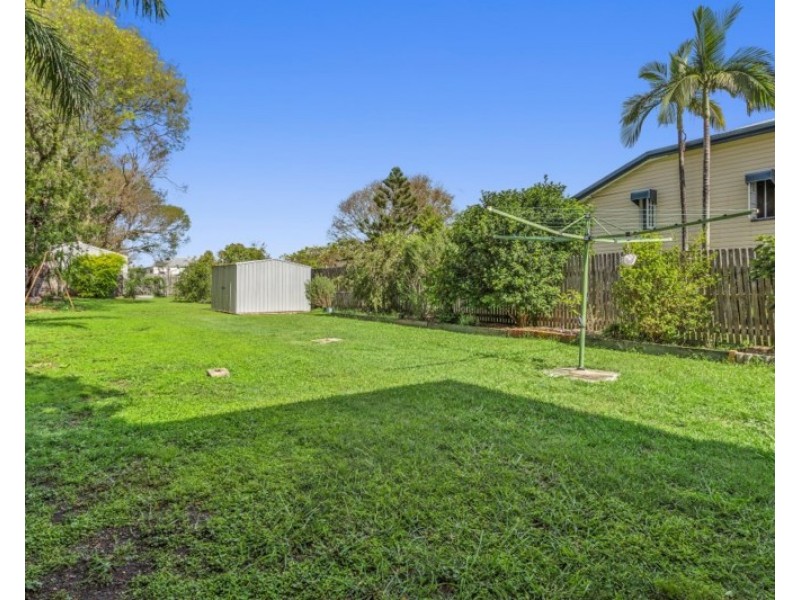 1 Cran Street, Wandal QLD 4700