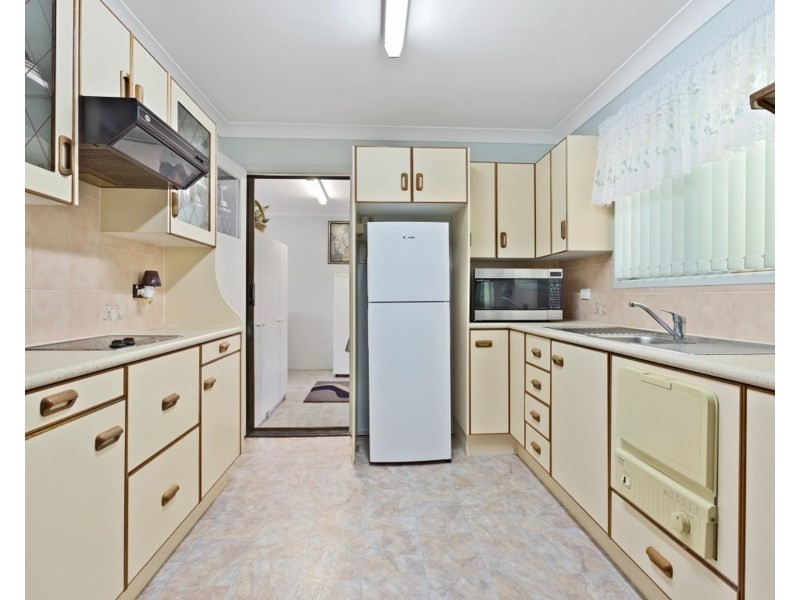 2 Doyle Street, Park Avenue QLD 4701