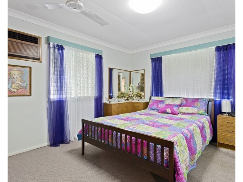 2 Doyle Street, Park Avenue QLD 4701