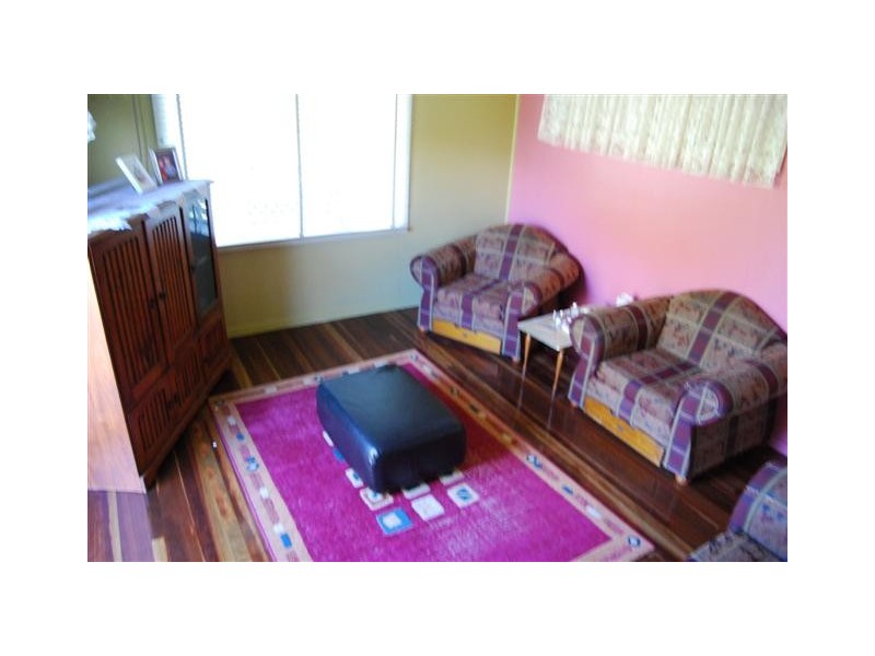 6 Barambah Street, Wandal QLD 4700