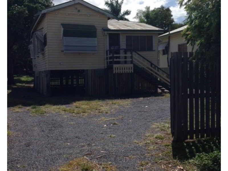 343 Bolsover Street, Depot Hill QLD 4700