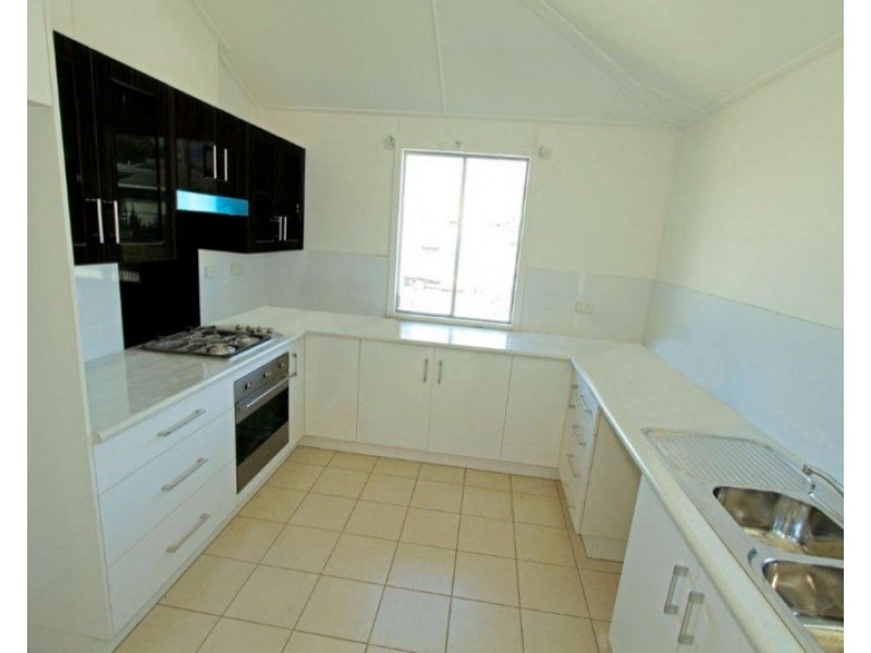 60 Upper Dawson Road, Allenstown QLD 4700