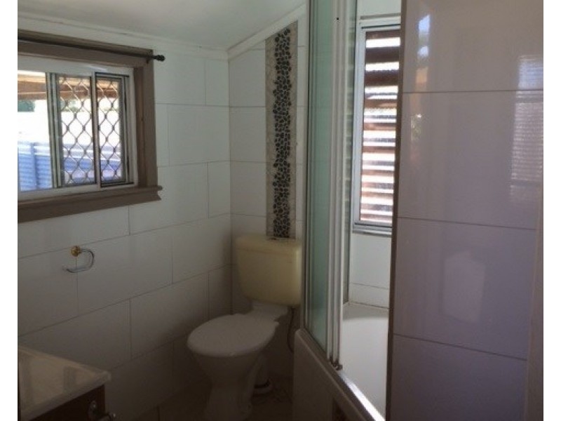 367 Stenhouse Street, Koongal QLD 4701