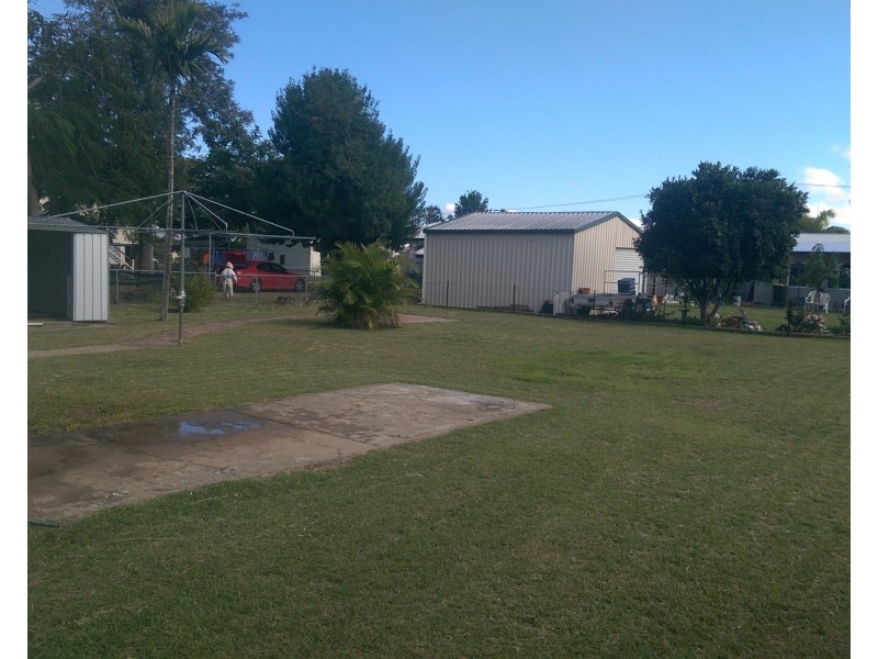 45 Gray Street, Park Avenue QLD 4701