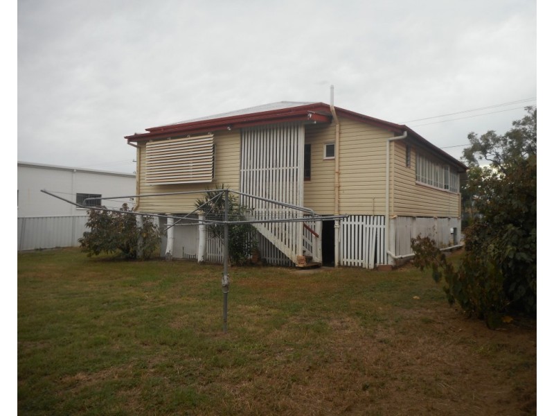 92 Elphinstone Street, Berserker QLD 4701
