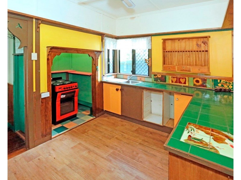 183 Grimley Street, Koongal QLD 4701