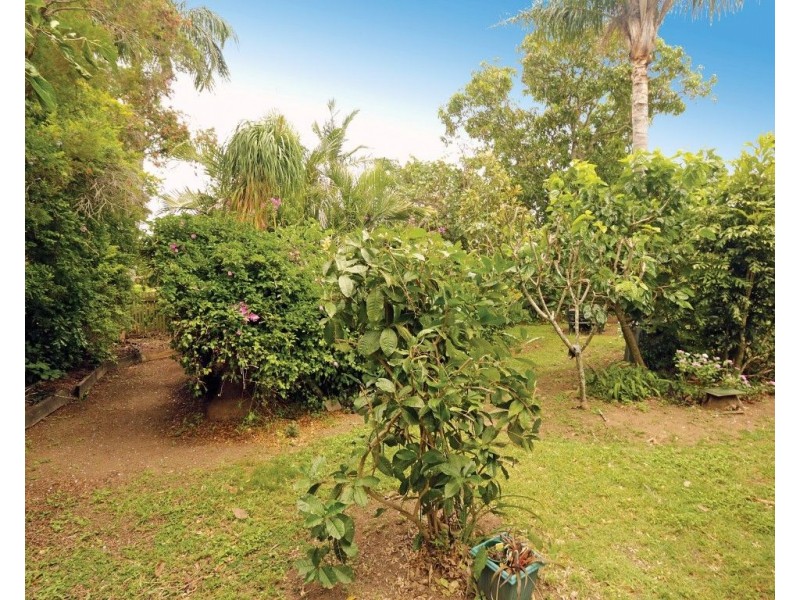 183 Grimley Street, Koongal QLD 4701