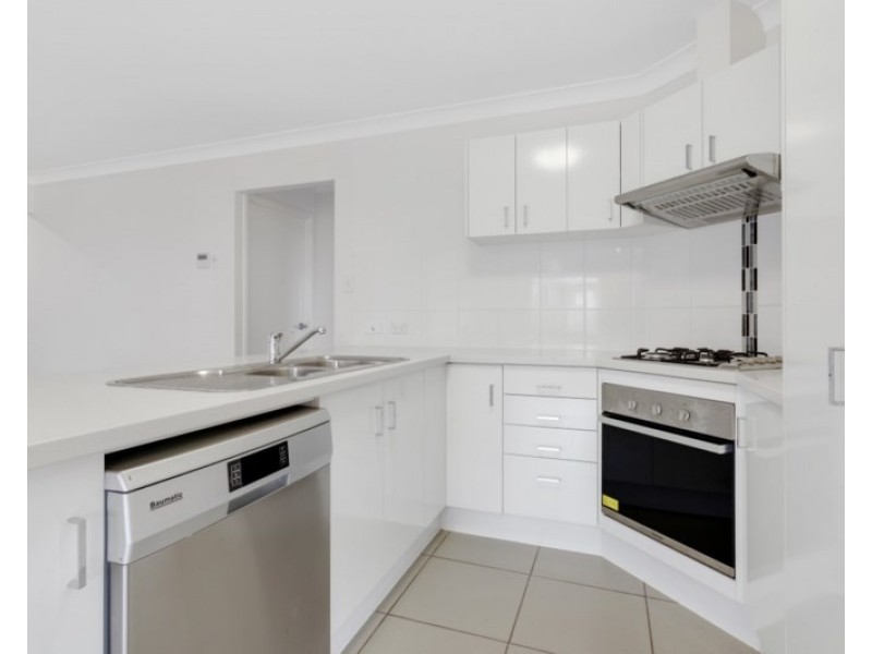 18 Govind Court, Gracemere QLD 4702