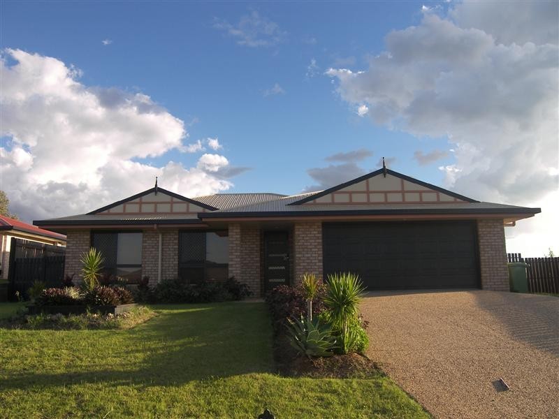 4 Zamia Way, Gracemere QLD 4702