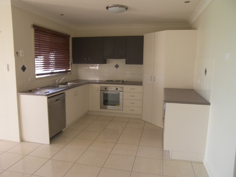 4 Zamia Way, Gracemere QLD 4702