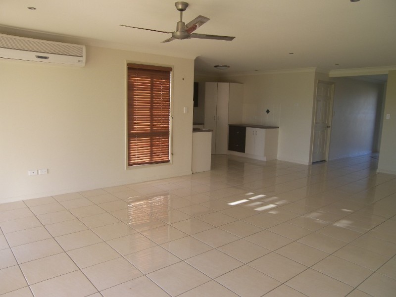 4 Zamia Way, Gracemere QLD 4702