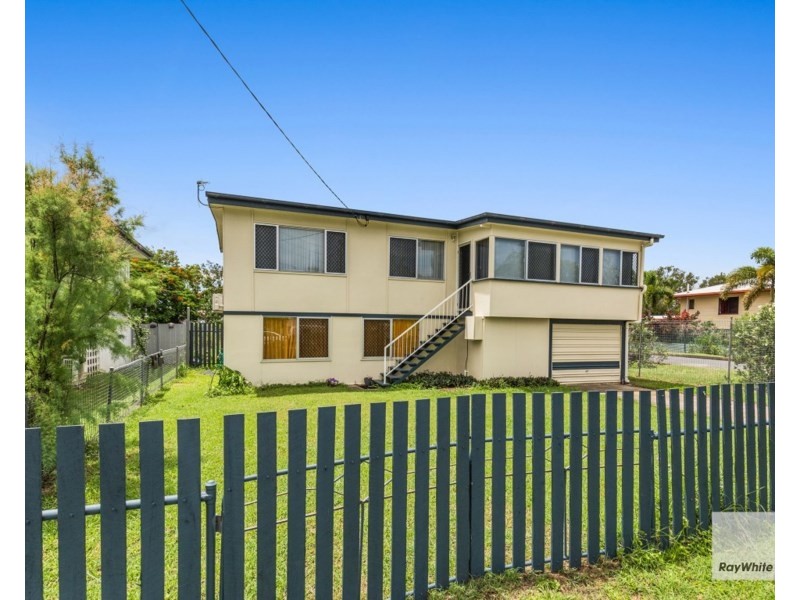 25 Thomasson Street, Park Avenue QLD 4701