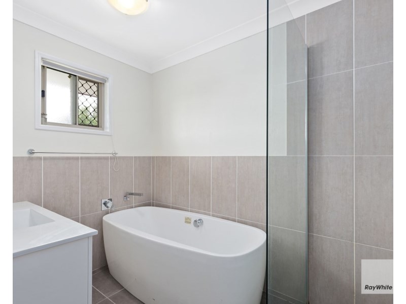 38 Peppermint Drive, Kawana QLD 4701