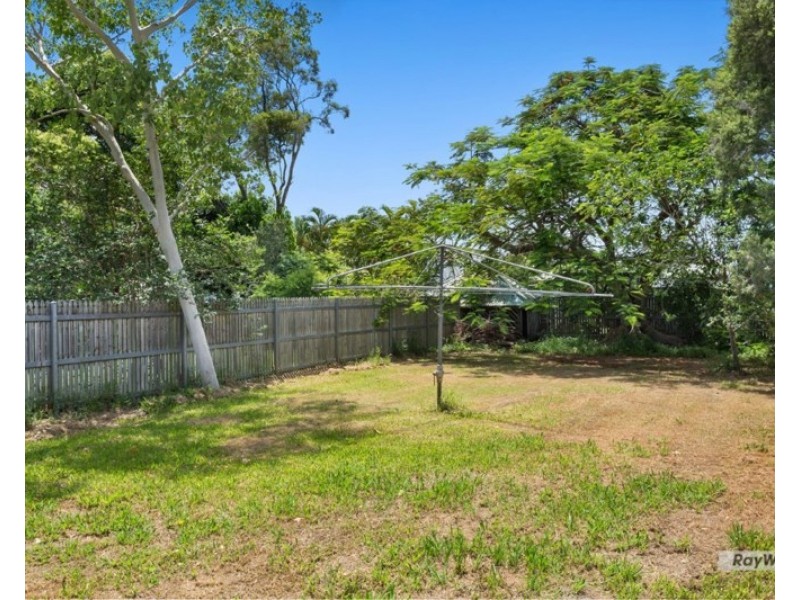 7 Connolly Street, Allenstown QLD 4700