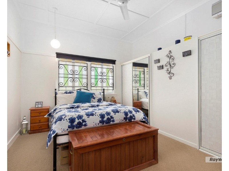 9 Naughton Street, Wandal QLD 4700