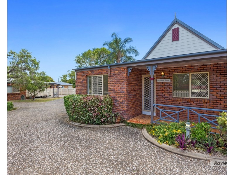 4/107 Pennycuick Street, West Rockhampton QLD 4700