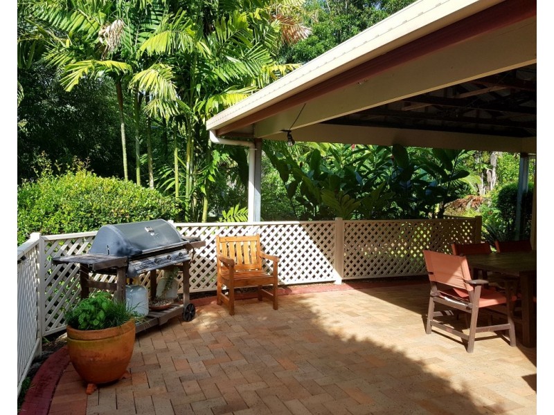 17 Beaumont Drive, Frenchville QLD 4701