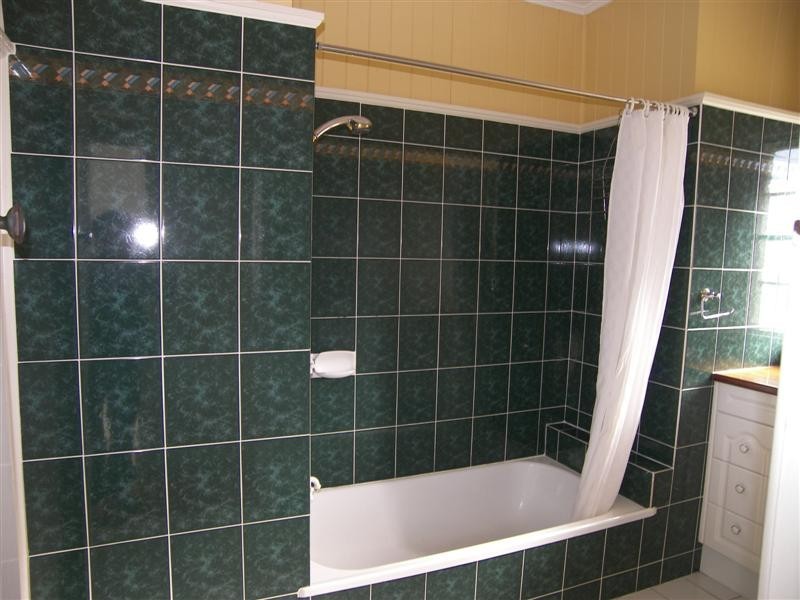 19 Herbert Street, Wandal QLD 4700