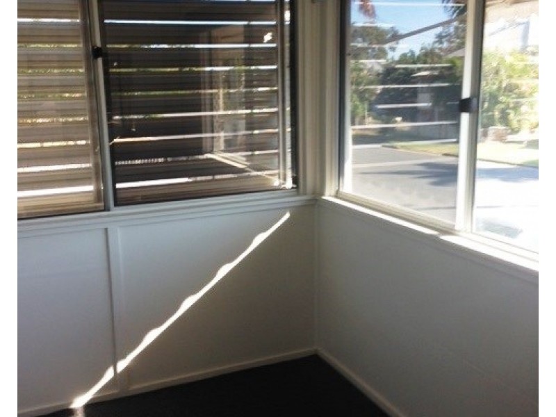 194 Peter Street, Berserker QLD 4701