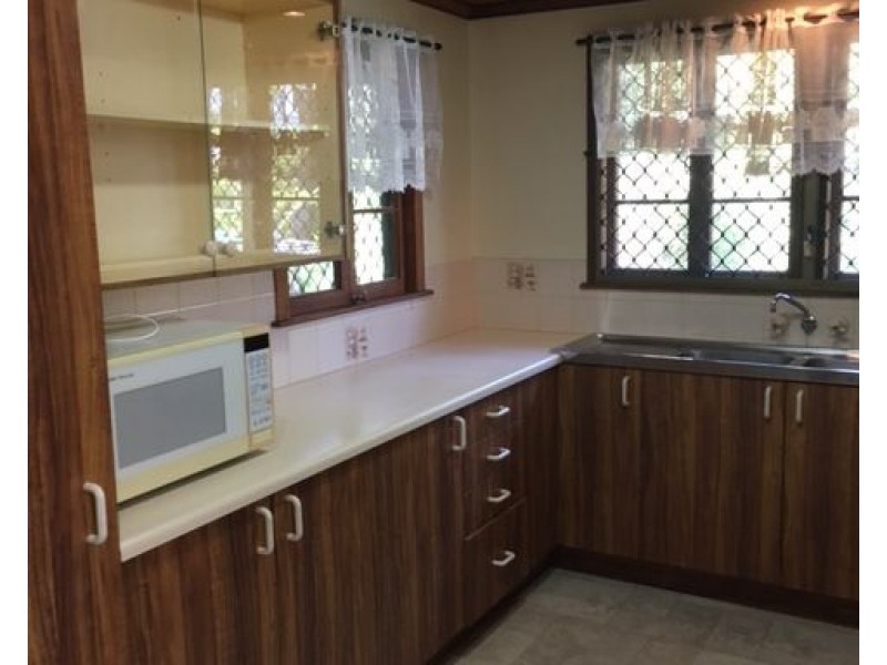 74 Larnach Street, Allenstown QLD 4700