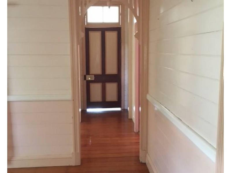 74 Larnach Street, Allenstown QLD 4700