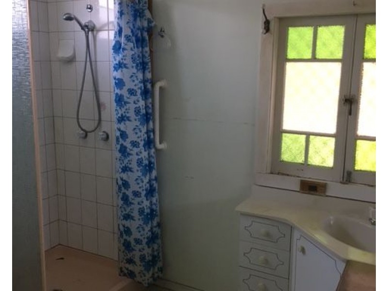 74 Larnach Street, Allenstown QLD 4700