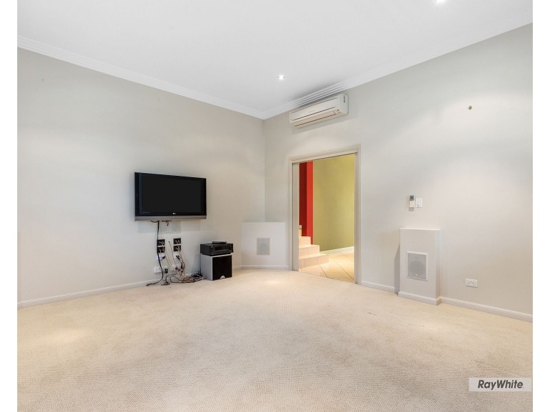 16 Treefern Terrace, Frenchville QLD 4701