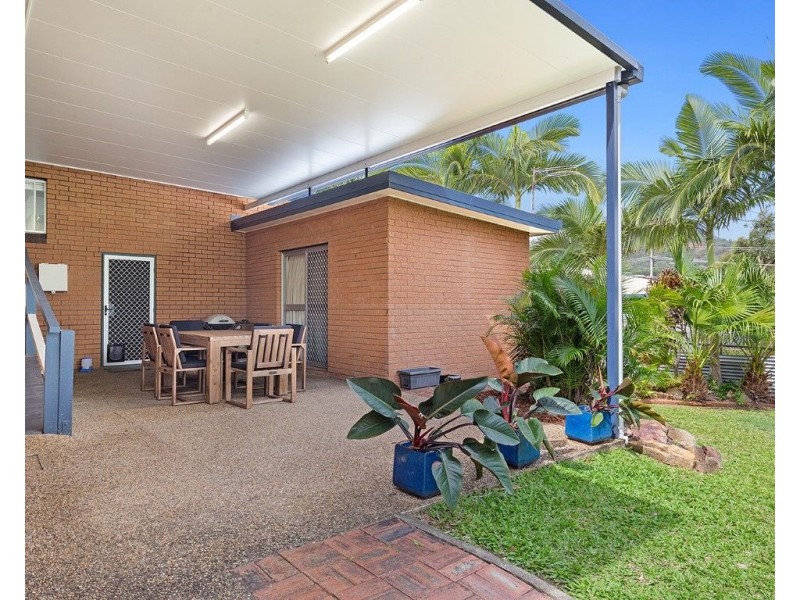 360 Lawrence Avenue, Frenchville QLD 4701