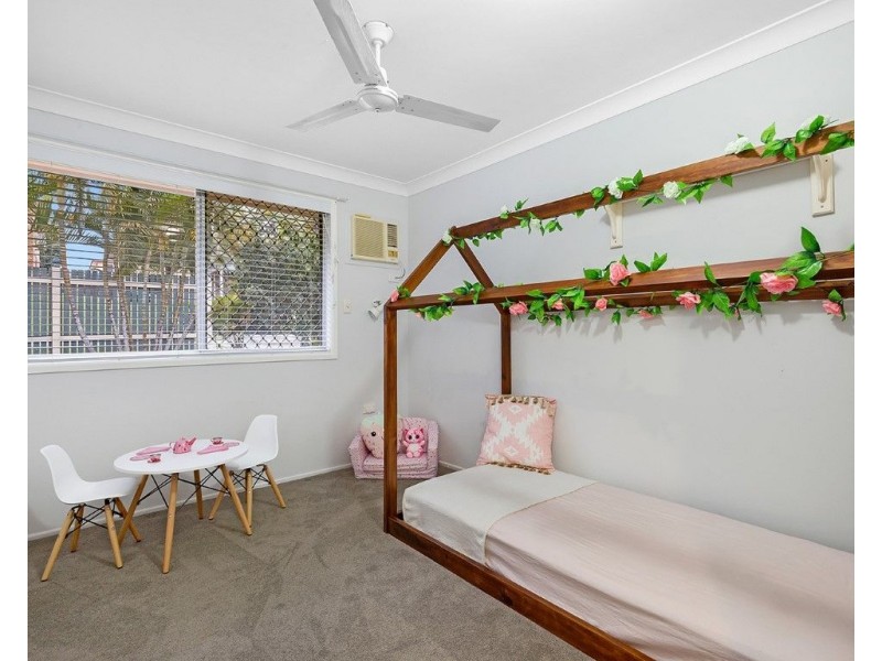 360 Lawrence Avenue, Frenchville QLD 4701