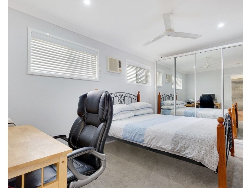 360 Lawrence Avenue, Frenchville QLD 4701