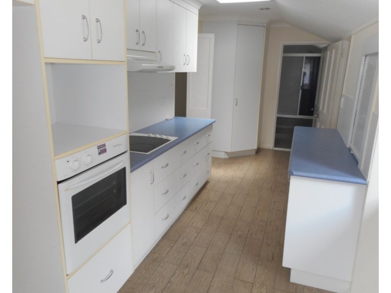 36 Kellow Street, The Range QLD 4700