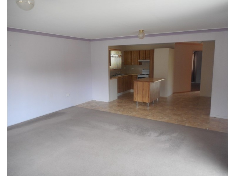 7 Mary Street, The Range QLD 4700